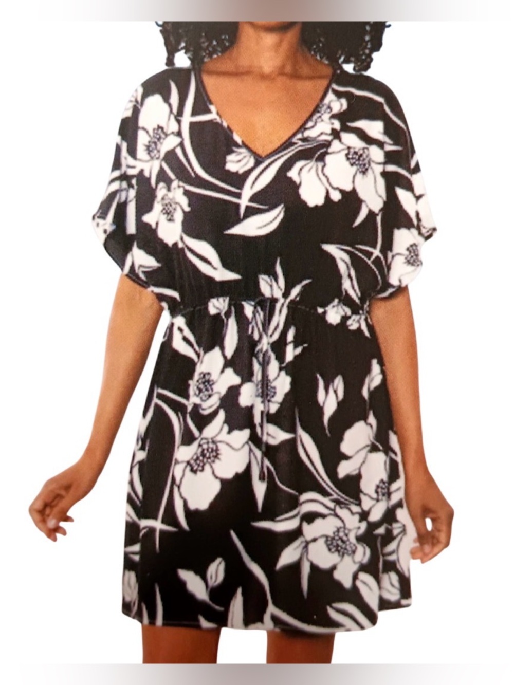 Mario Serrani Floral Beach Cover-Up Size L  Black And White